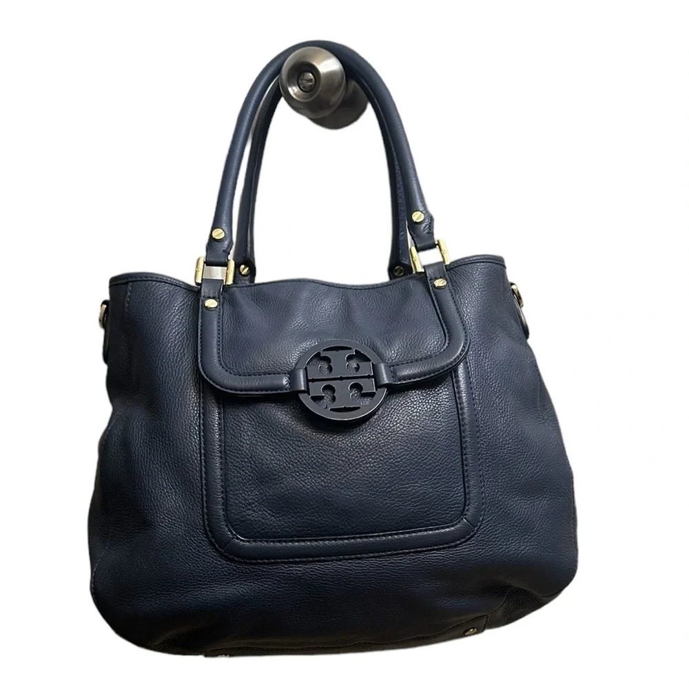 Tory Burch Blue Leather Amanda Handbag/Shoulder Bag.$495